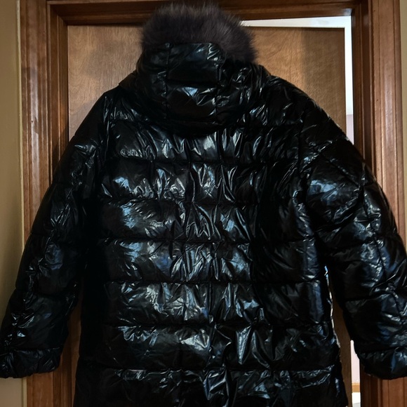 White Mark Black Puffer Jacket with Fur Trim - Picture 3 of 3